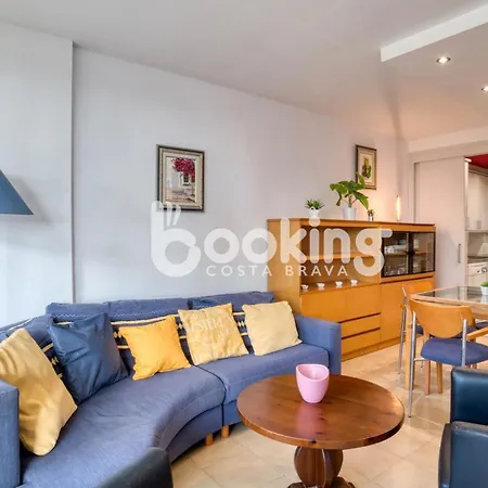 Apartment Petunias Apartament Per 6 Persones Amb Piscina Comunitaria A Politur, A 10 Minuts De Cala Rovira Platja d'Aro