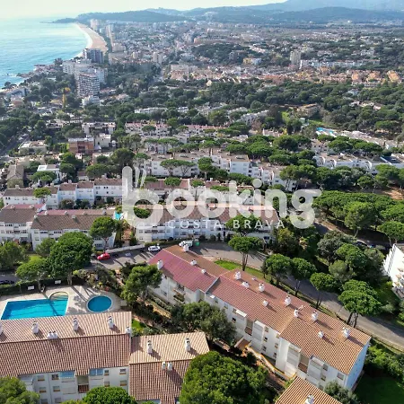 Petunias Apartament Per 6 Persones Amb Piscina Comunitaria A Politur, A 10 Minuts De Cala Rovira Apartment *
